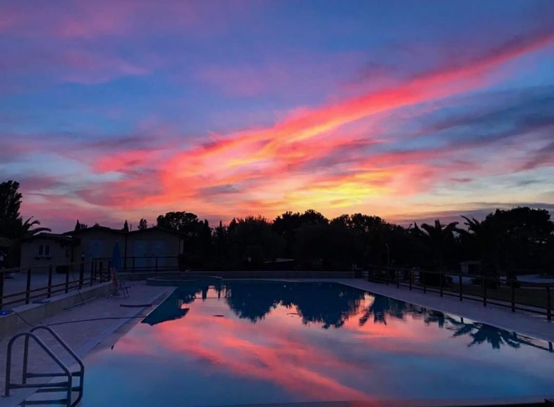 ריווטורטו Agriturismo Il Casale Di Monica מראה חיצוני תמונה